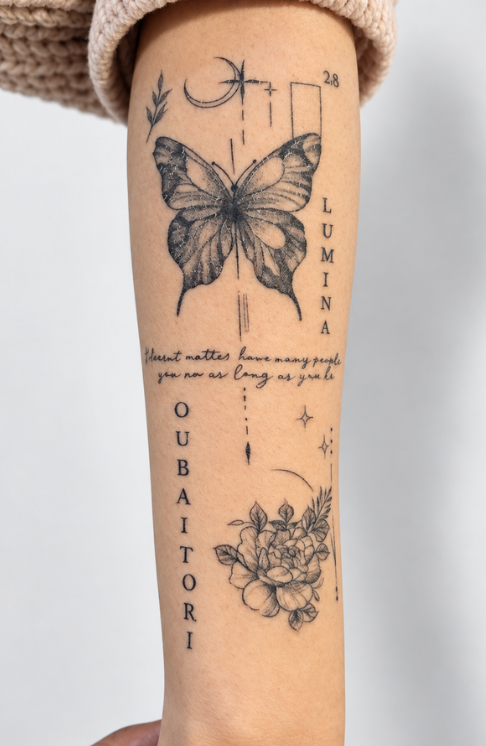 Tatuaje fine line de mariposa con lettering y detalles florales realizado por Ink Brothers Tattoo Studio en Cusco
